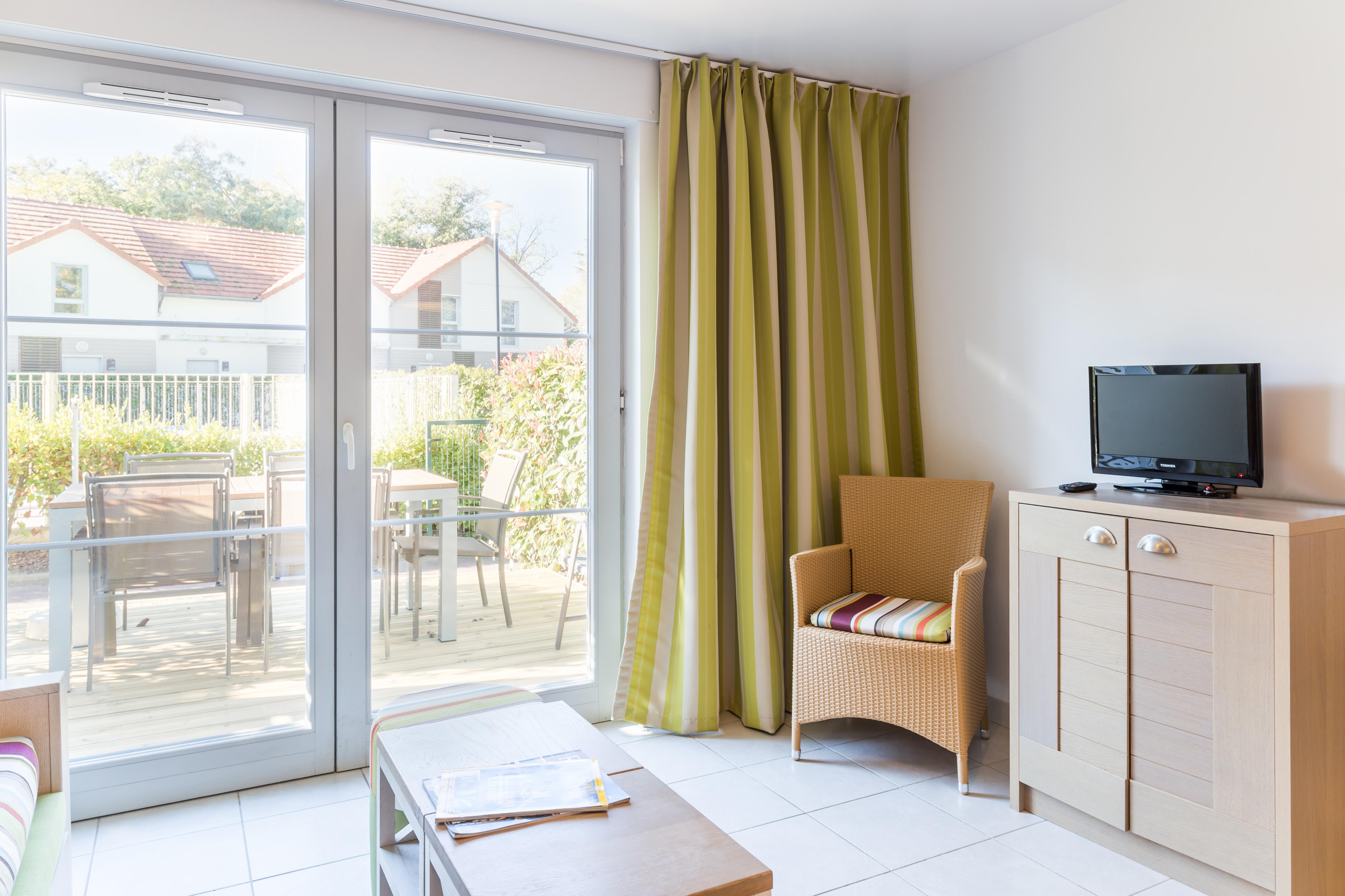 פורנישי Residence Pierre & Vacances Le Domaine Du Bois De La Gree מראה חיצוני תמונה