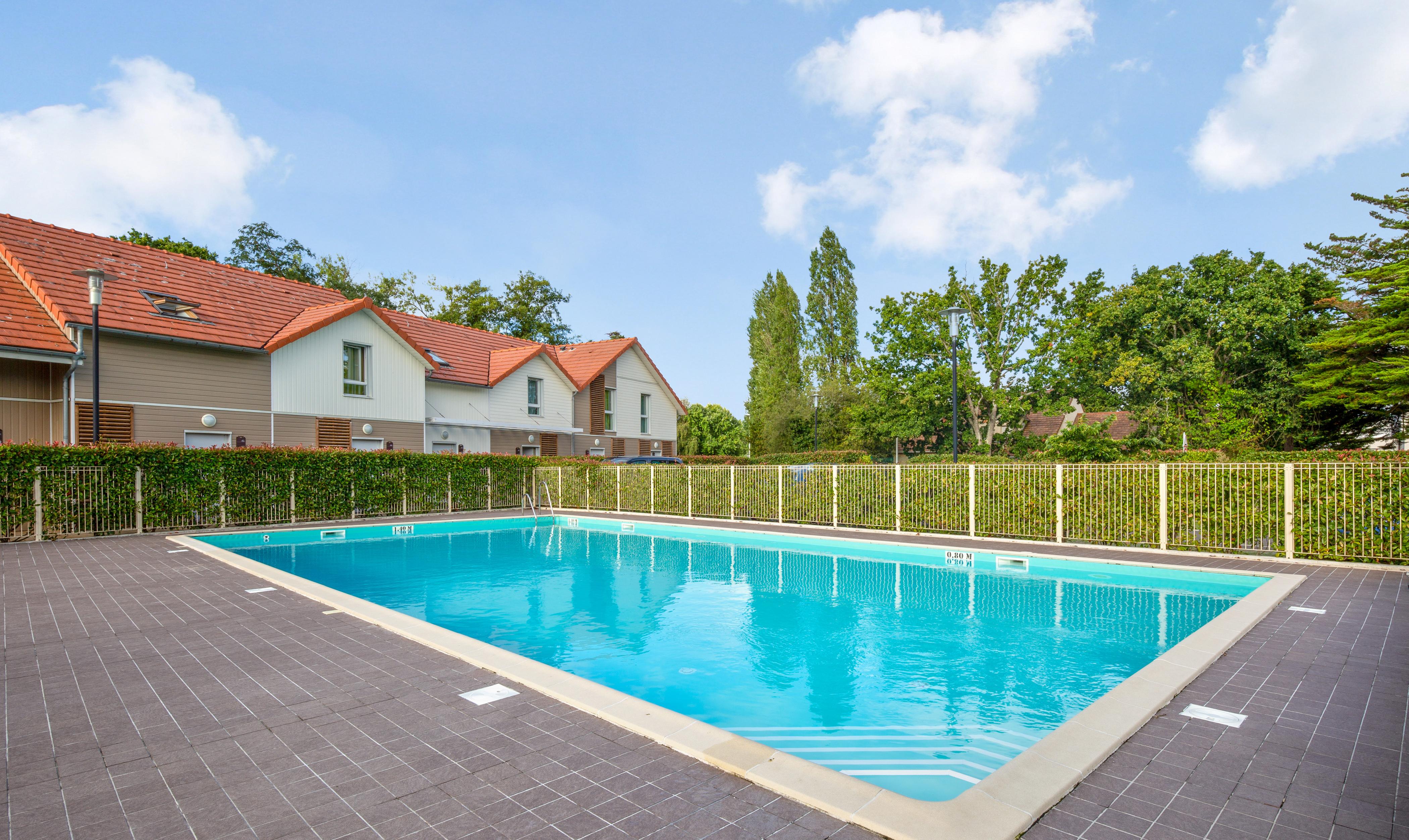 פורנישי Residence Pierre & Vacances Le Domaine Du Bois De La Gree מראה חיצוני תמונה